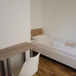 Privatunterkunft Horrem City Apartments