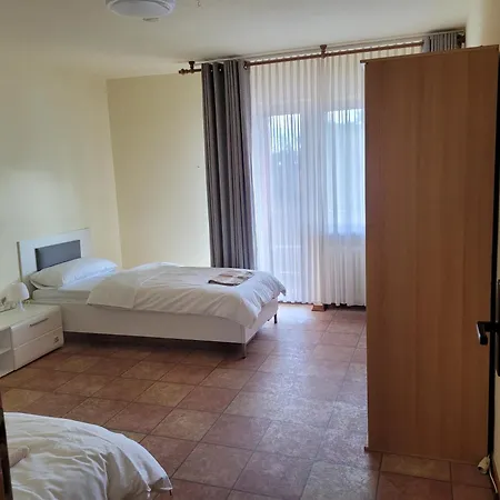 Horrem City Apartments *